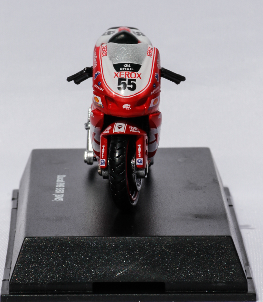 Newray 1-32 Ducati 999 Superbike